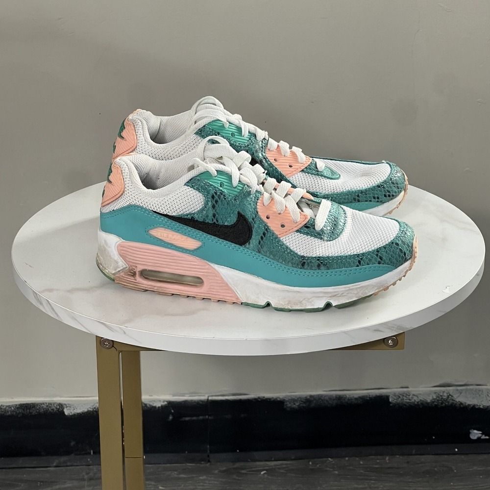 Nike Air Max 90 Sneaker Shoes Size 5.5Y Multicolor